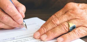 代理記賬一年真不貴，老賬人明確的說不超過兩千塊